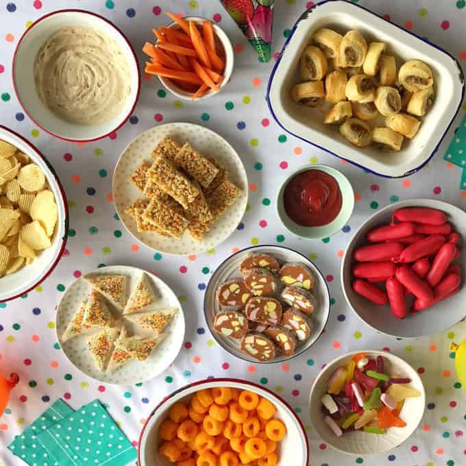 5 Classic Kiwi Birthday Party Foods Everyone Loves