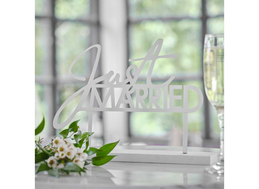 Contemporary Wedding Just Married Table Sign