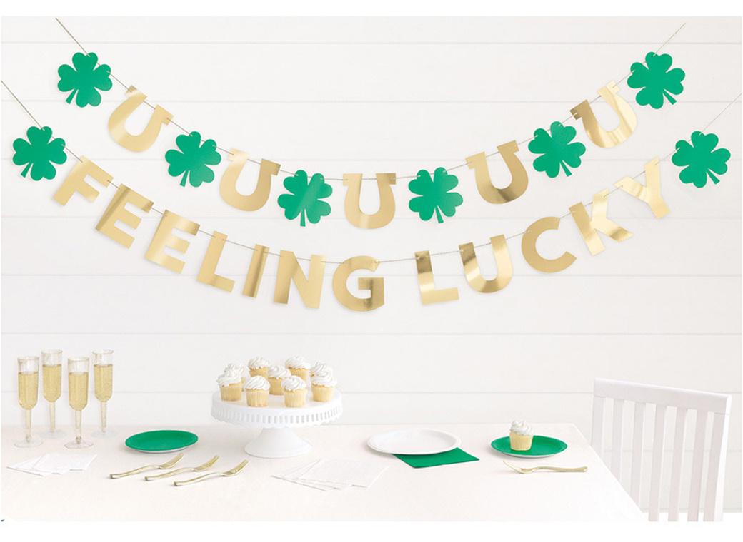 Charming Shamrock Feeling Lucky Garlands