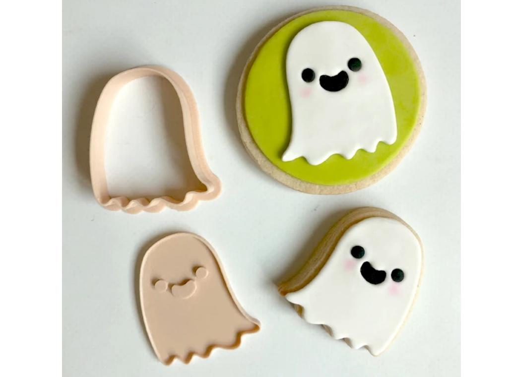 Little Biskut Ghost Stamp & Cutter Set