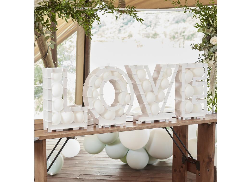 Love Balloon Mosaic Stand