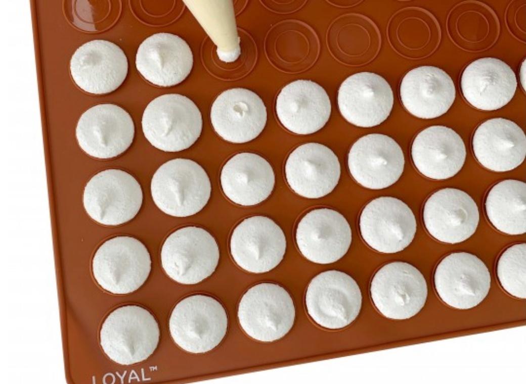 LOYAL Silicone Macaron Mat