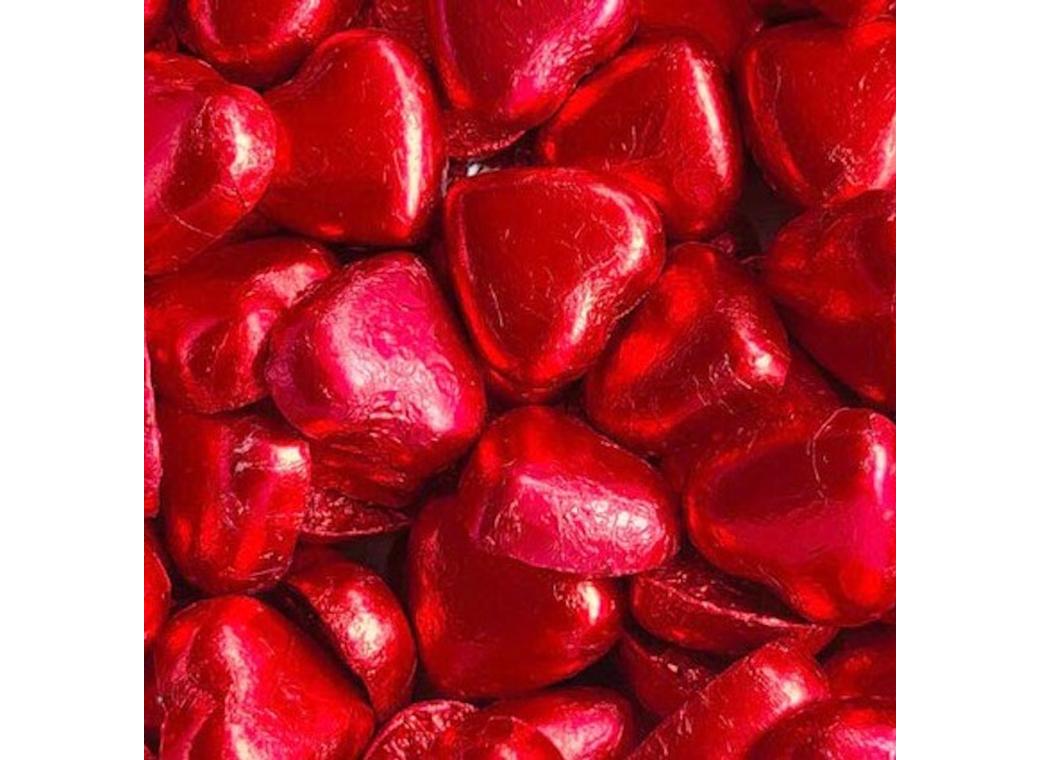 Milk Chocolate Hearts 8pk - Red