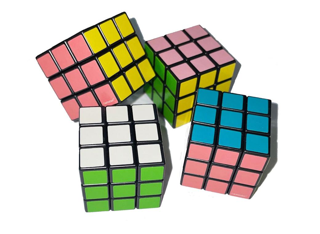 Mini Puzzle Cubes 4pk