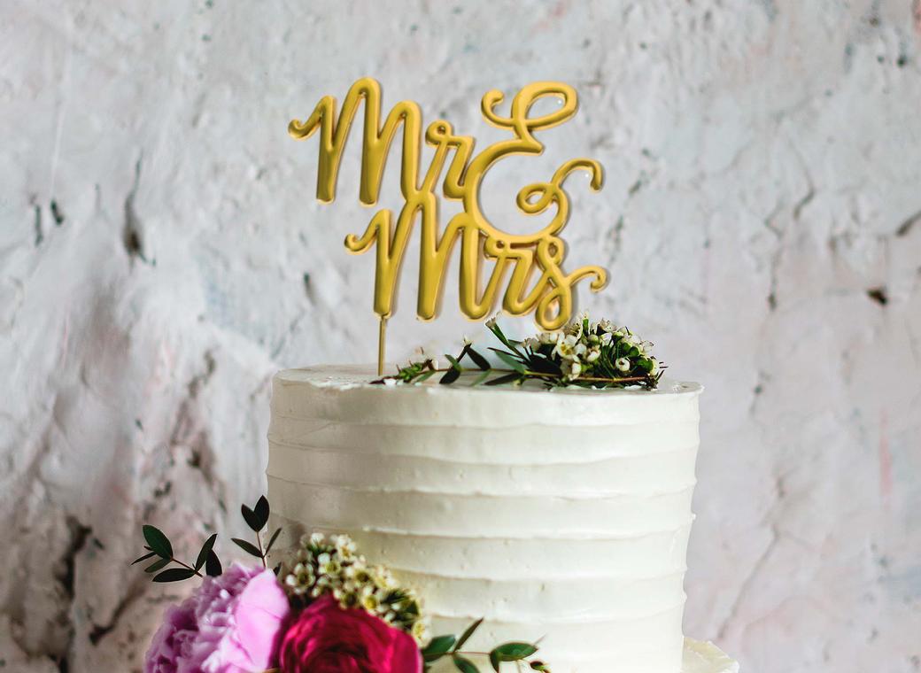 Mr & Mrs Cake Topper - Gold