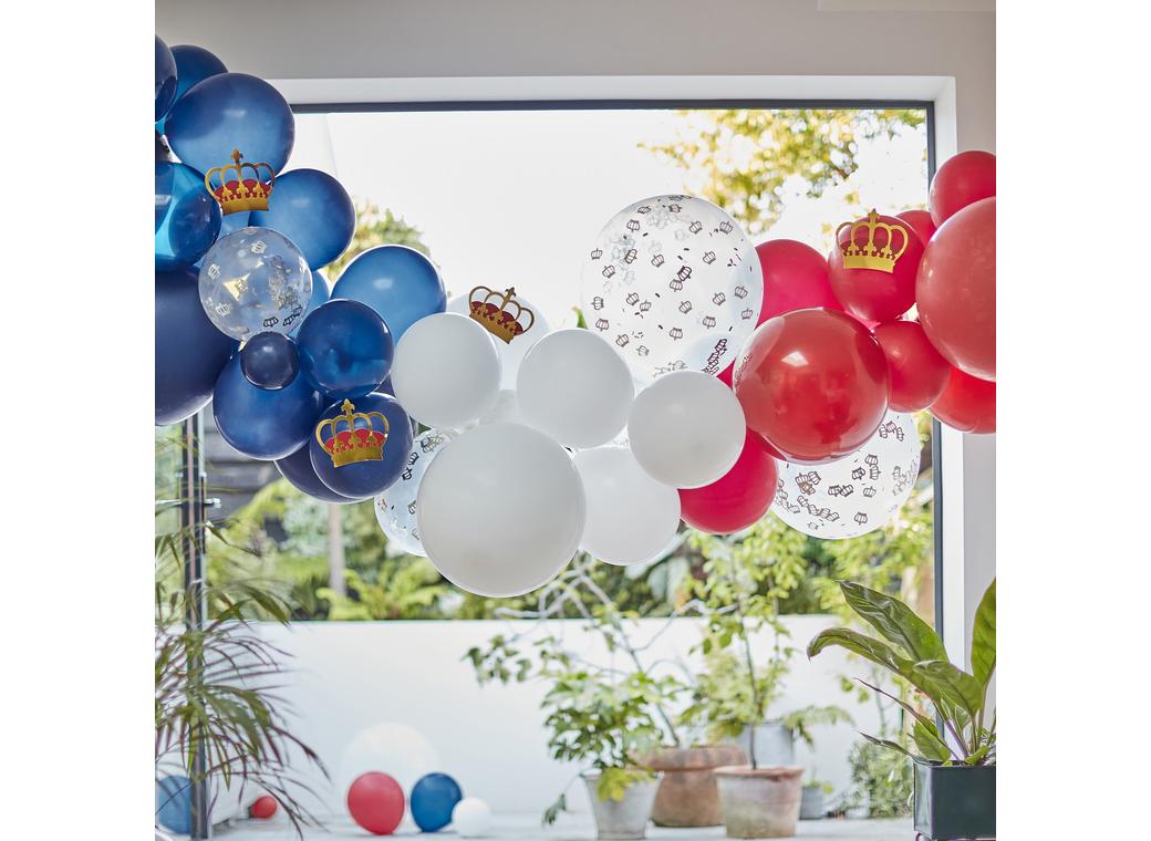 Party Like Royalty Balloon Arch Kit