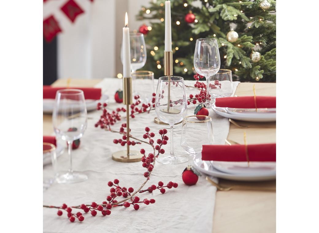 Red Berry Foliage Christmas Garland