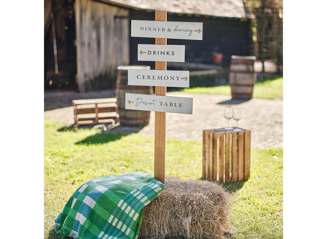 Rustic Romance Wedding Signpost