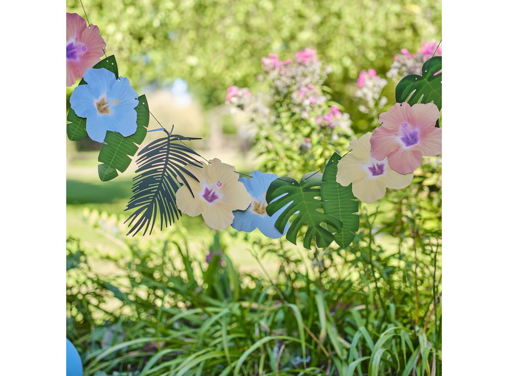 Tiki Tropics Palm Leaf & Flower Garland