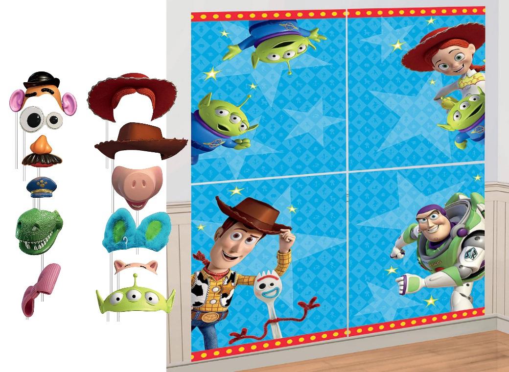 Toy Story Scene Setter with Photo Props