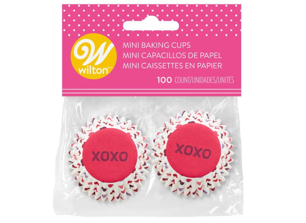 Wilton XOXO Mini Cupcake Cases 100pk